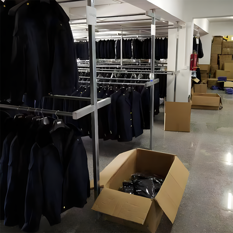 定制工作服公司电话（公司定制工作服方案）