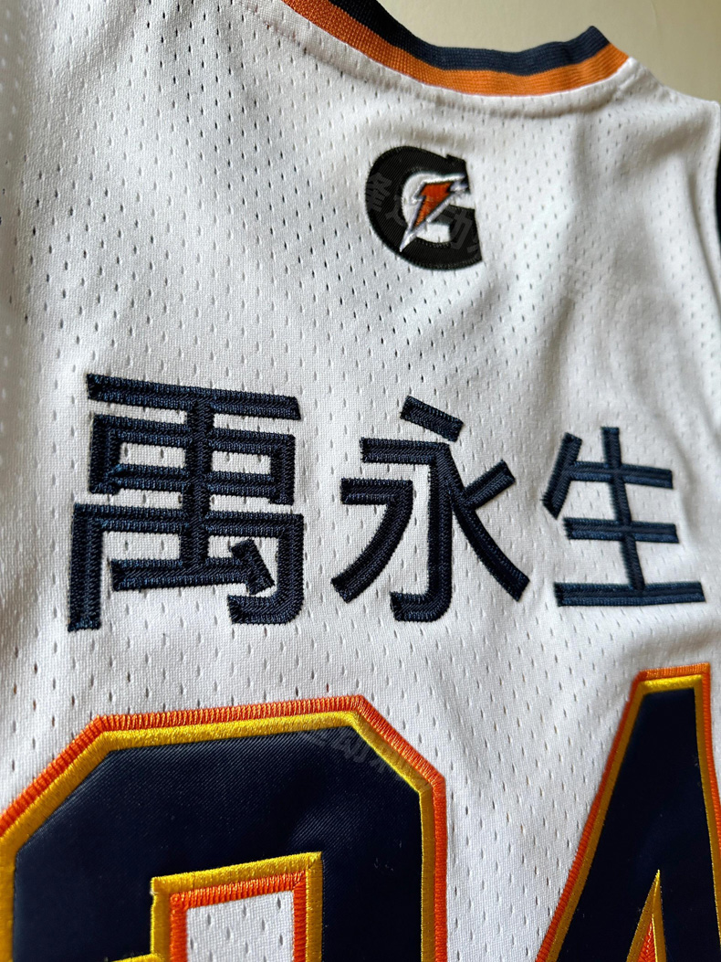篮球服定制套装队服（短袖篮球服套装定制）