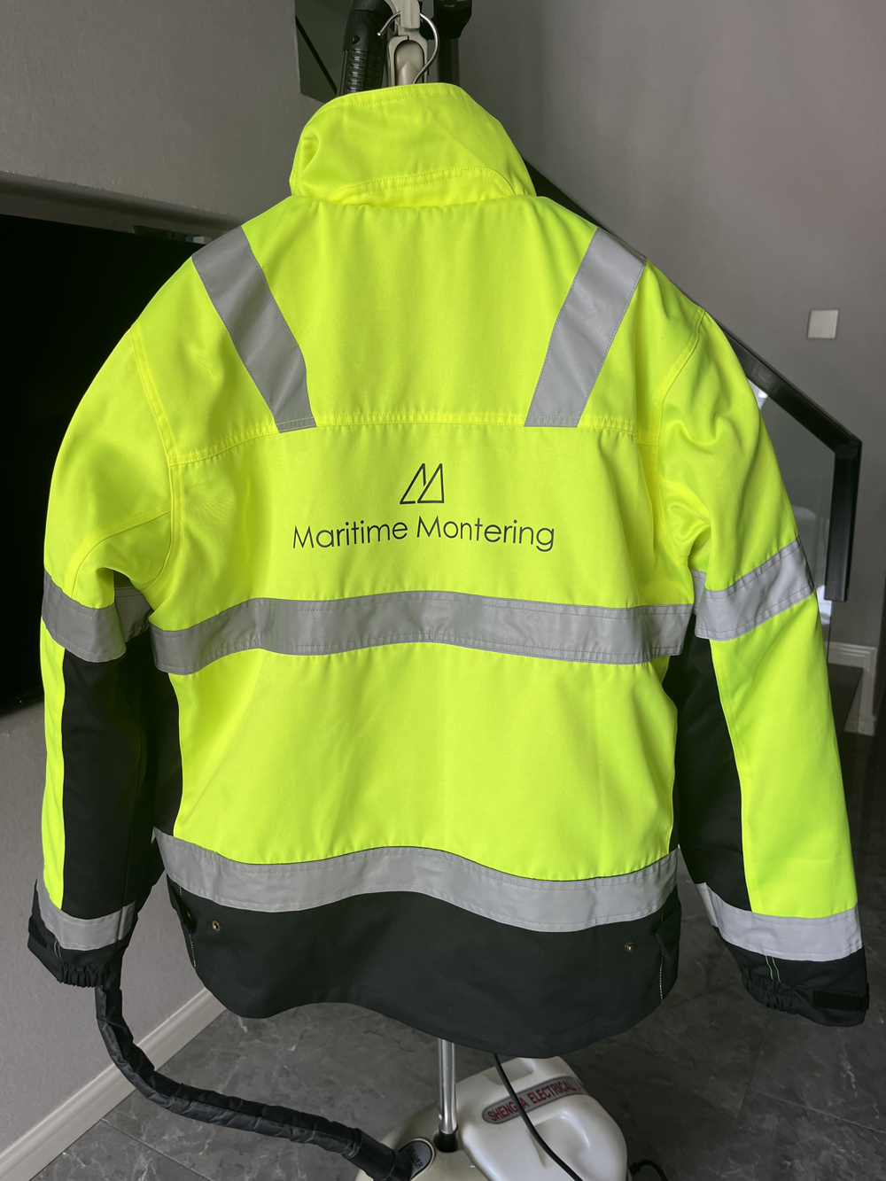 船舶公司(造船厂)工作服定制案例 船舶公司(造船厂)工作服定制案例